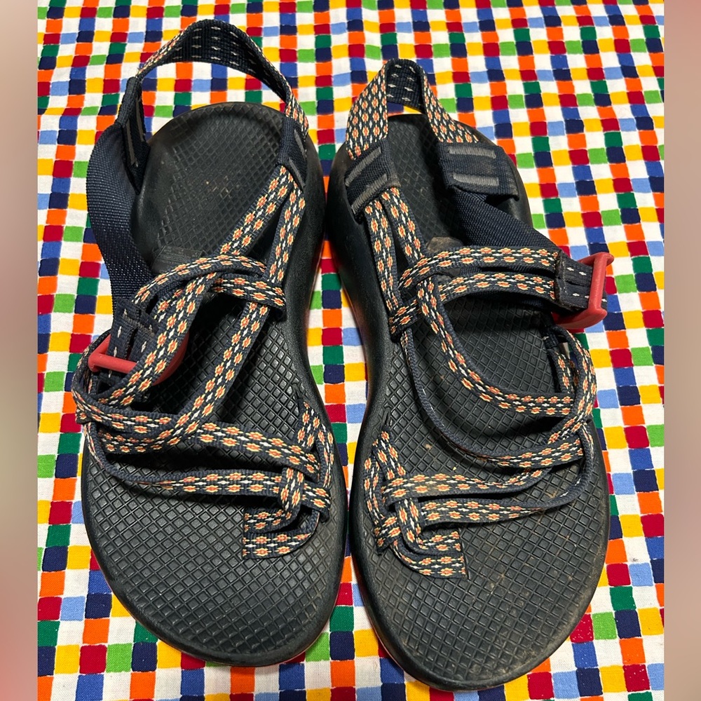 Womens chaco sandals 7